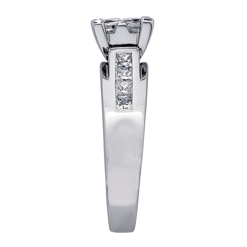 Main Image 3 of Previously Owned Diamond Ring 1-1/2 ct tw 14K White Gold