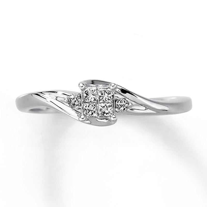 Main Image 1 of Previously Owned Engagement Ring 1/8 ct tw Princess & Round-cut Diamonds 10K White Gold