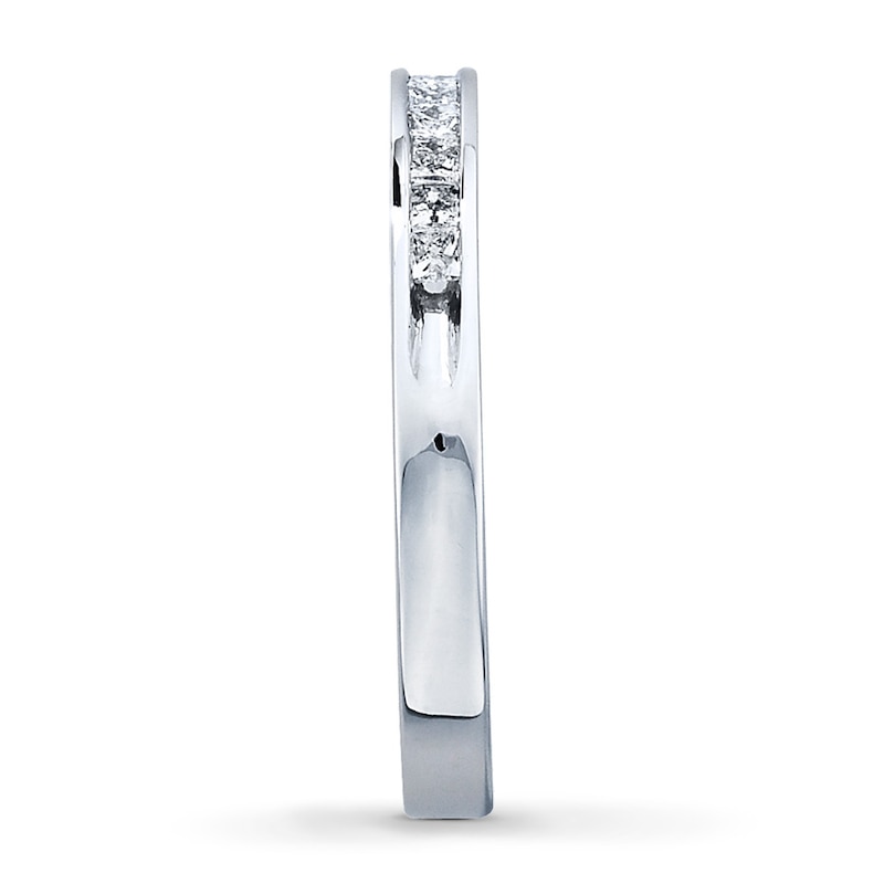 Main Image 3 of Previously Owned Diamond Anniversary Band 1/4 ct tw Round-cut 10K White Gold