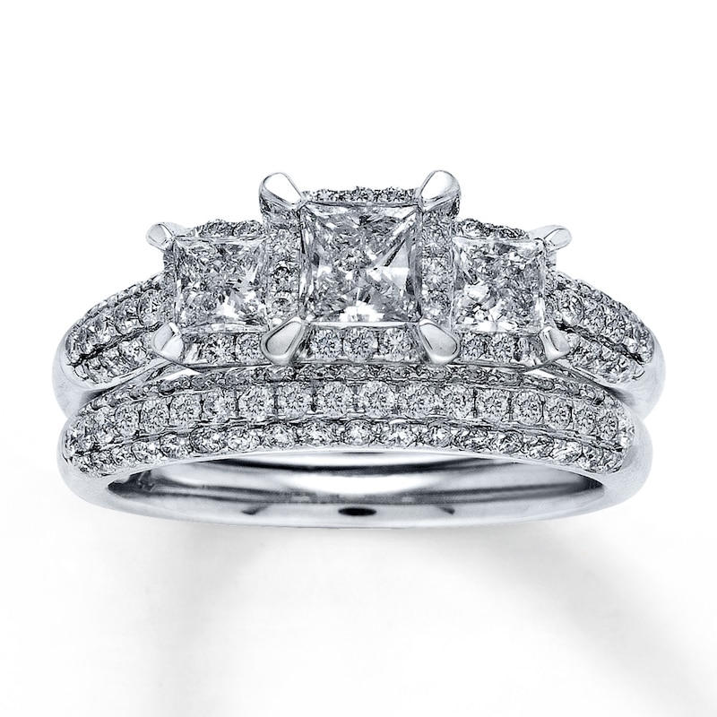 Previously Owned Diamond Bridal Set 1-1/2 ct tw Princess-cut 14K White Gold