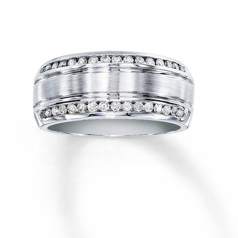Main Image 1 of Previously Owned Men's Diamond Wedding Band 1/2 ct tw Round-cut 10K White Gold