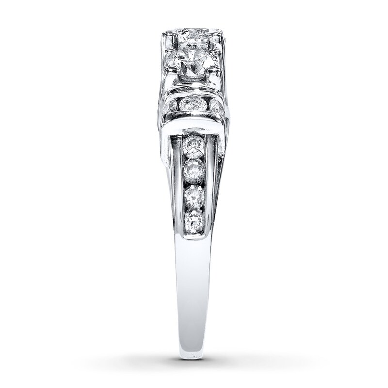 Main Image 3 of Previously Owned Three-Stone Ring 1-3/4 ct tw Round-cut Diamonds 14K White Gold