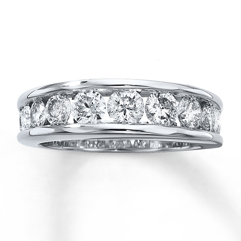 Previously Owned Band 1-1/2 ct tw Diamonds 14K White Gold