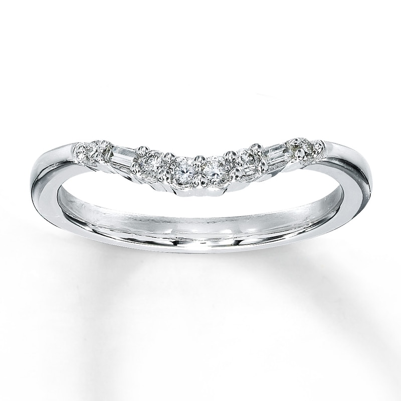 Main Image 1 of Previously Owned Diamond Contour Ring 1/6 ct tw Round/Baguette 14K White Gold