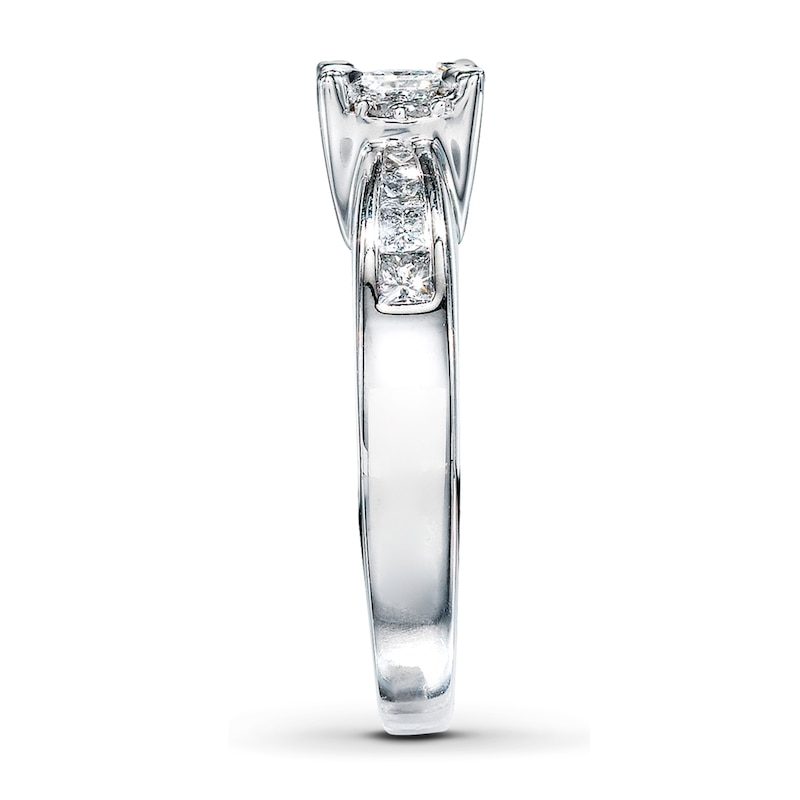 Main Image 3 of Previously Owned Diamond Engagement Ring 3/4 ct tw Princess-cut 14K White Gold