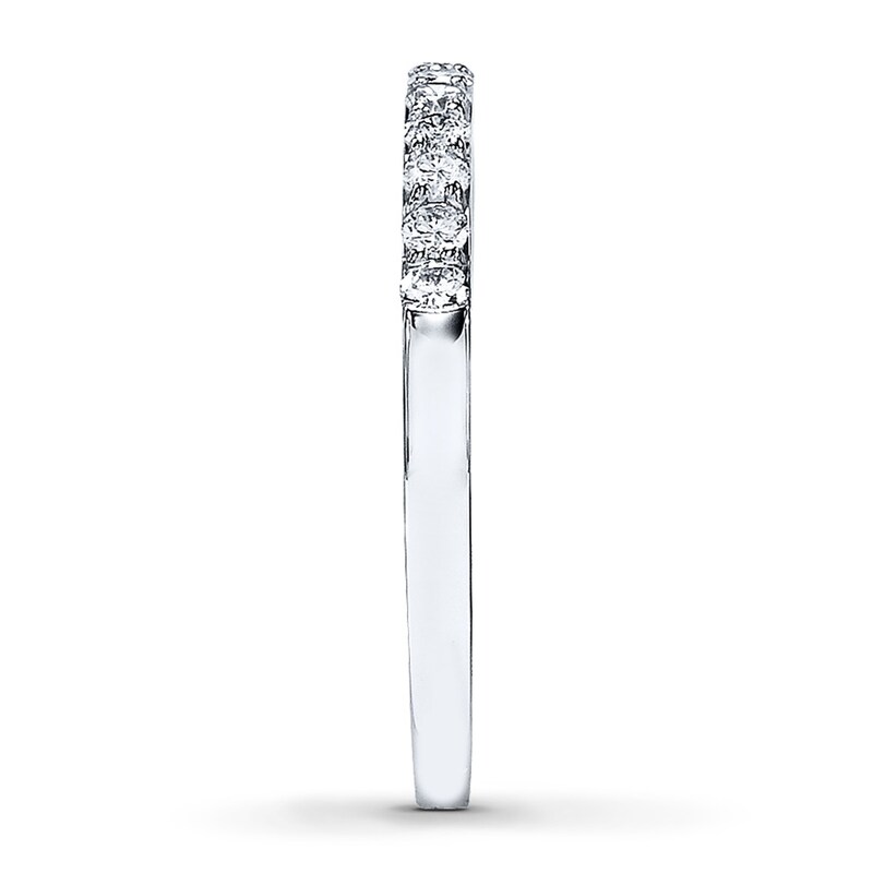Main Image 3 of Previously Owned Diamond Anniversary Band 1/4 ct tw Round-Cut 14K White Gold