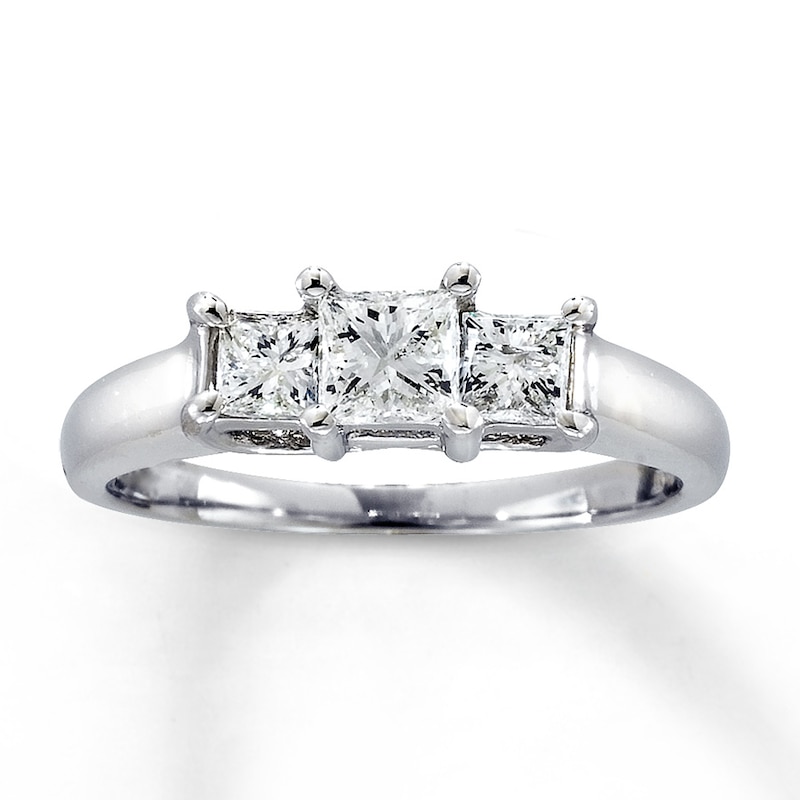 Main Image 1 of Previously Owned Ring 1 ct tw Diamonds 14K White Gold