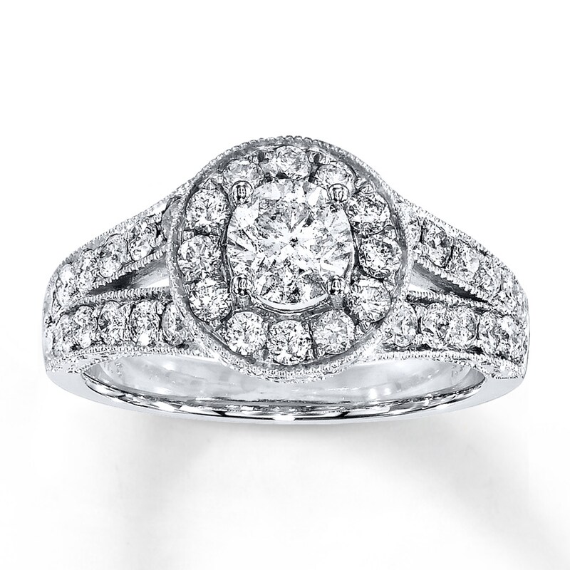Main Image 1 of Previously Owned Diamond Engagement Ring 1-3/8 ct tw Round-cut 14K White Gold