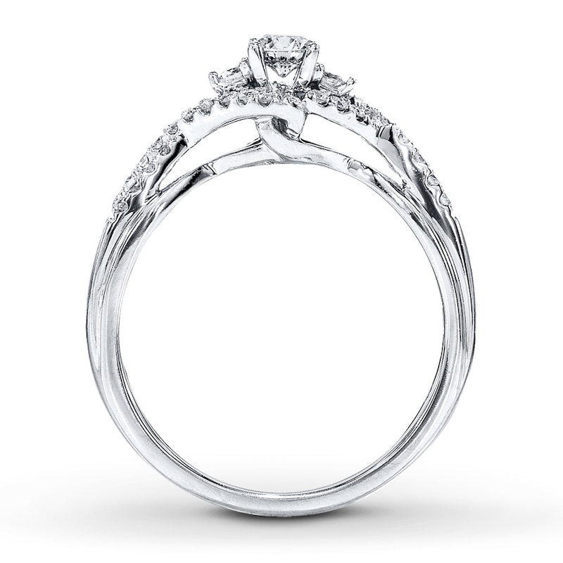 Main Image 2 of Previously Owned Diamond Engagement Ring 1/2 ct tw Round-cut 14K White Gold