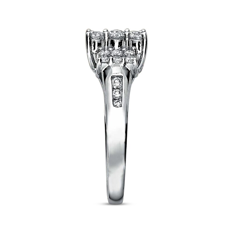 Main Image 3 of Previously Owned Multi-Diamond Engagement Ring 1 ct tw Round-cut 14K White Gold