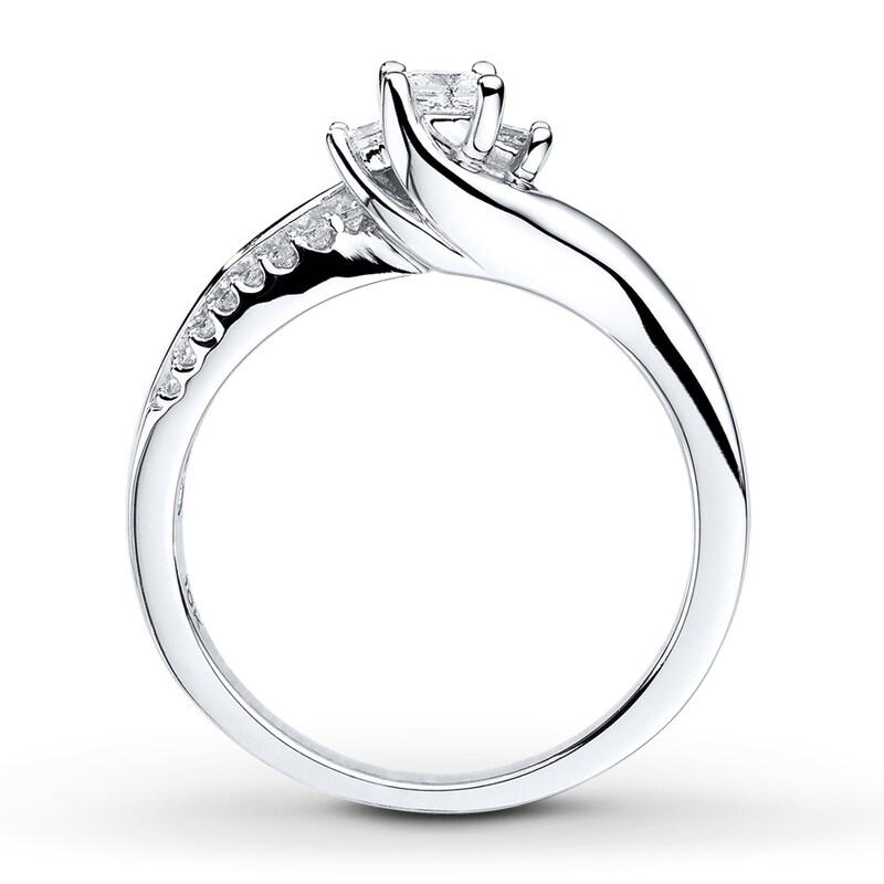 Main Image 2 of Previously Owned Diamond Engagement Ring 1/3 ct tw Princess-cut 10K White Gold