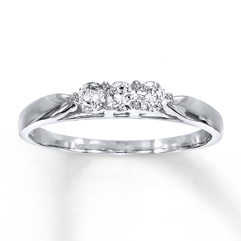 Main Image 1 of Previously Owned Three-Stone Diamond Ring 1/4 ct tw 10K White Gold