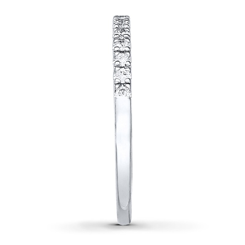 Main Image 3 of Previously Owned Diamond Anniversary Band 1/4 ct tw Round-cut 10K White Gold
