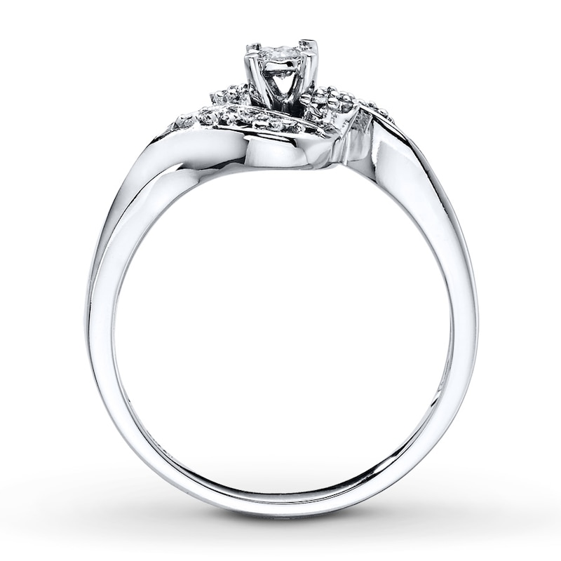 Main Image 2 of Previously Owned Diamond Engagement Ring 1/6 ct tw Round-cut 14K White Gold