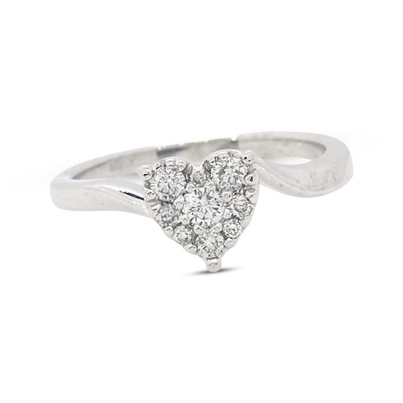 Main Image 1 of Previously Owned Heart Framed Round Diamond Engagement Ring 1/4 ct tw 10K White Gold