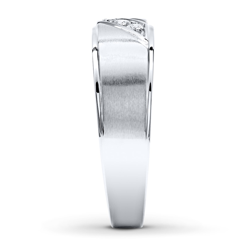 Main Image 3 of Previously Owned Diamond Men's Wedding Band 1/10 ct tw Round-cut 10K White Gold
