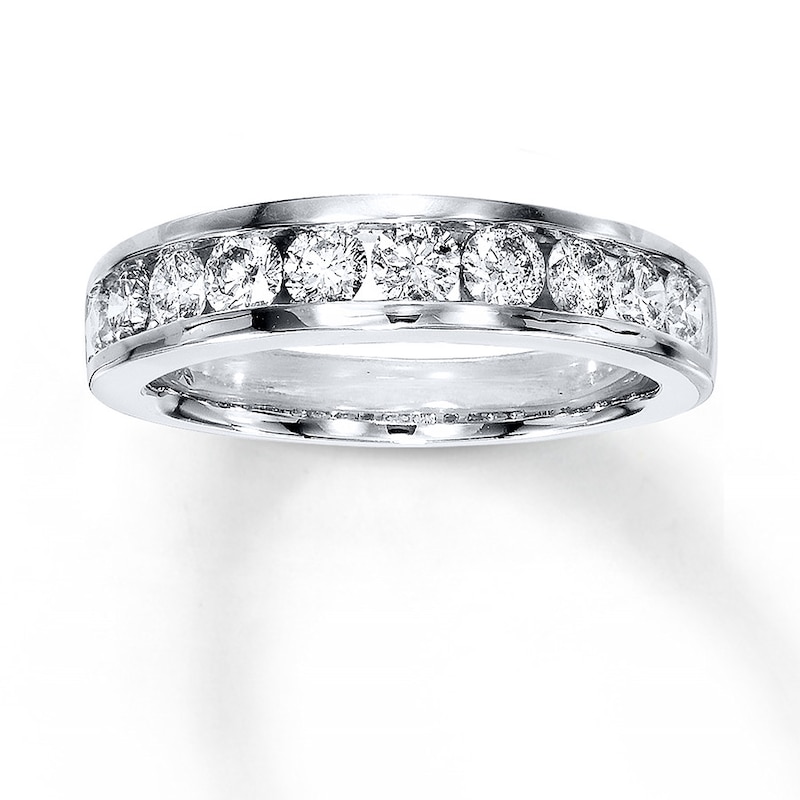 Main Image 1 of Previously Owned Diamond Wedding Band 7/8 ct tw 14K Gold