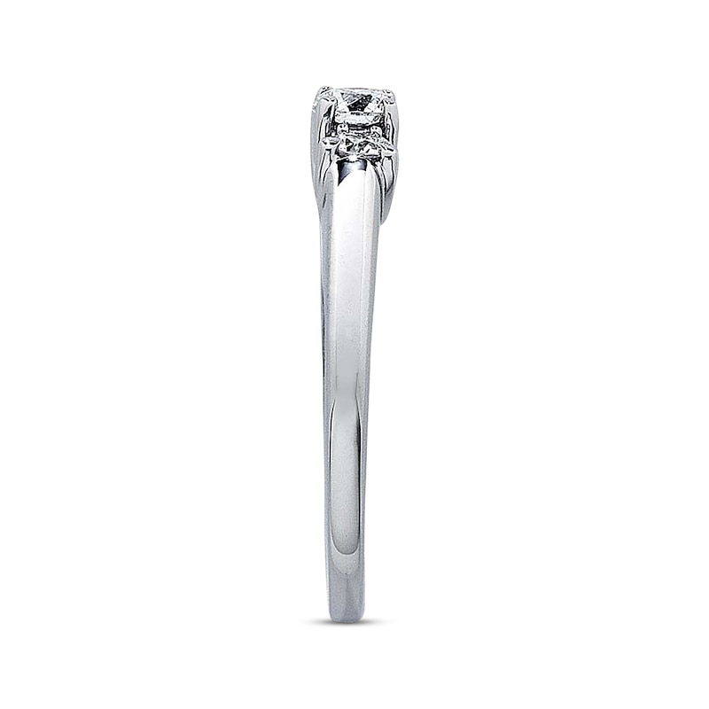 Main Image 3 of Previously Owned Diamond Three-Stone Engagement Ring 1/2 ct tw Round-cut 14K White Gold & Platinum