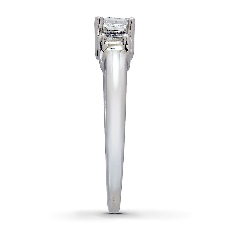 Main Image 2 of Previously Owned 3-stone Princess-Cut Diamond Ring 1 ct tw