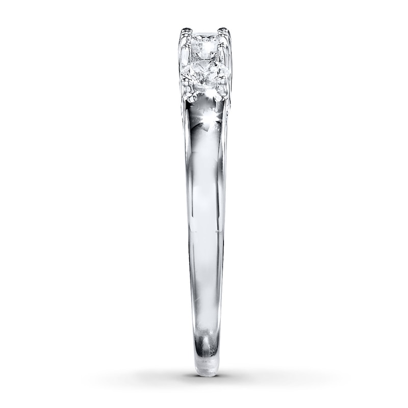 Main Image 3 of Previously Owned Three-Stone Diamond Engagement Ring 1/2 ct tw Round-cut 14K White Gold