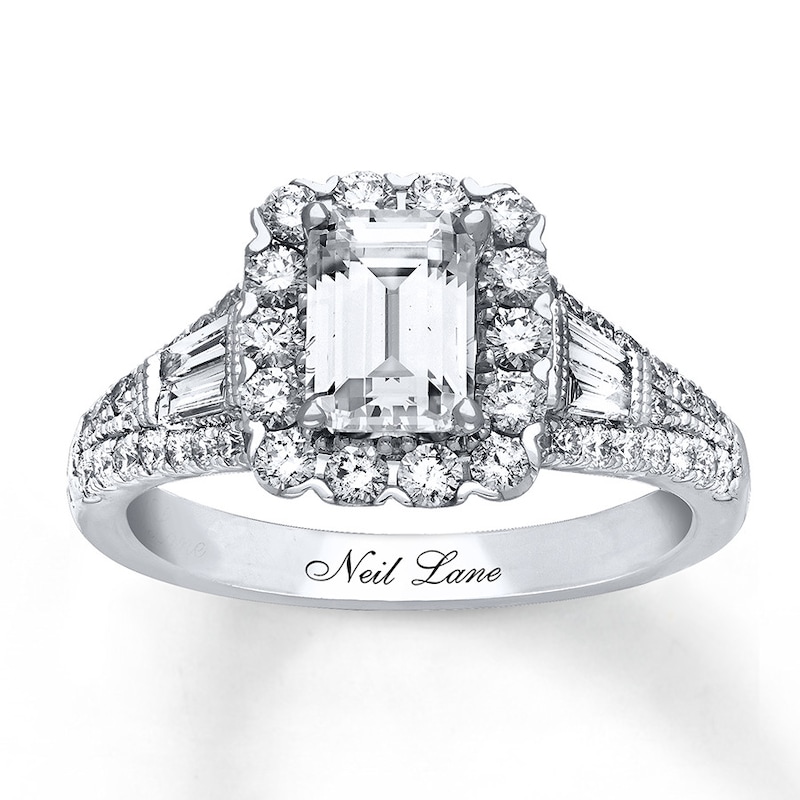 Main Image 1 of Previously Owned Neil Lane Diamond Ring 1-7/8 ct tw Emerald, Baguette & Round-cut 14K Gold