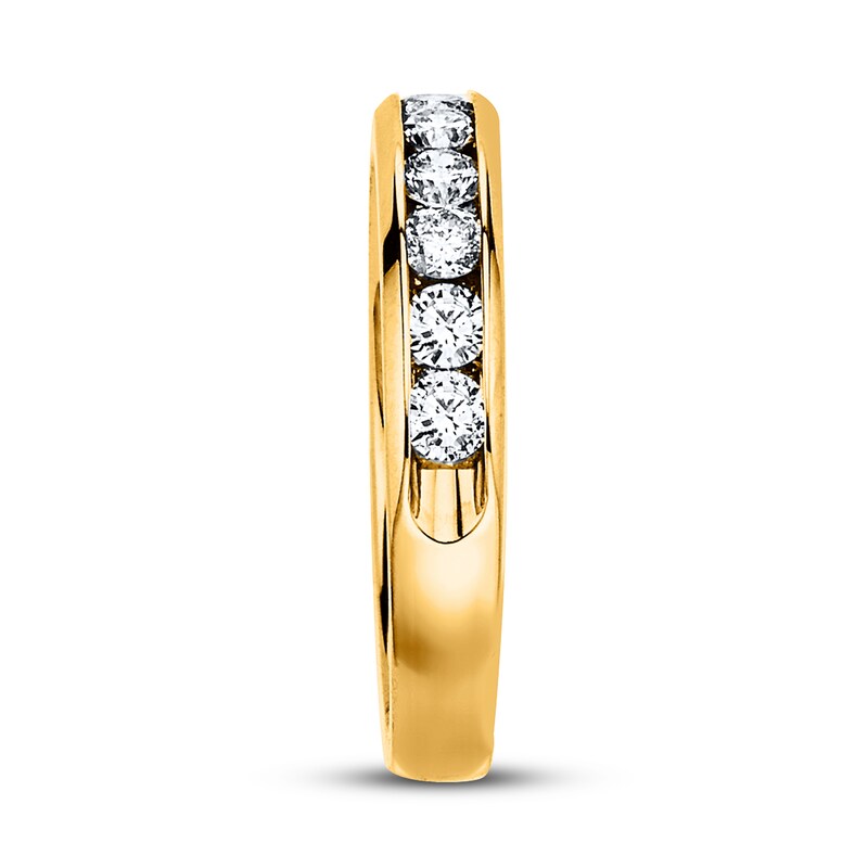 Previously Owned Diamond Ring 1 ct tw Round-cut 10K Yellow Gold