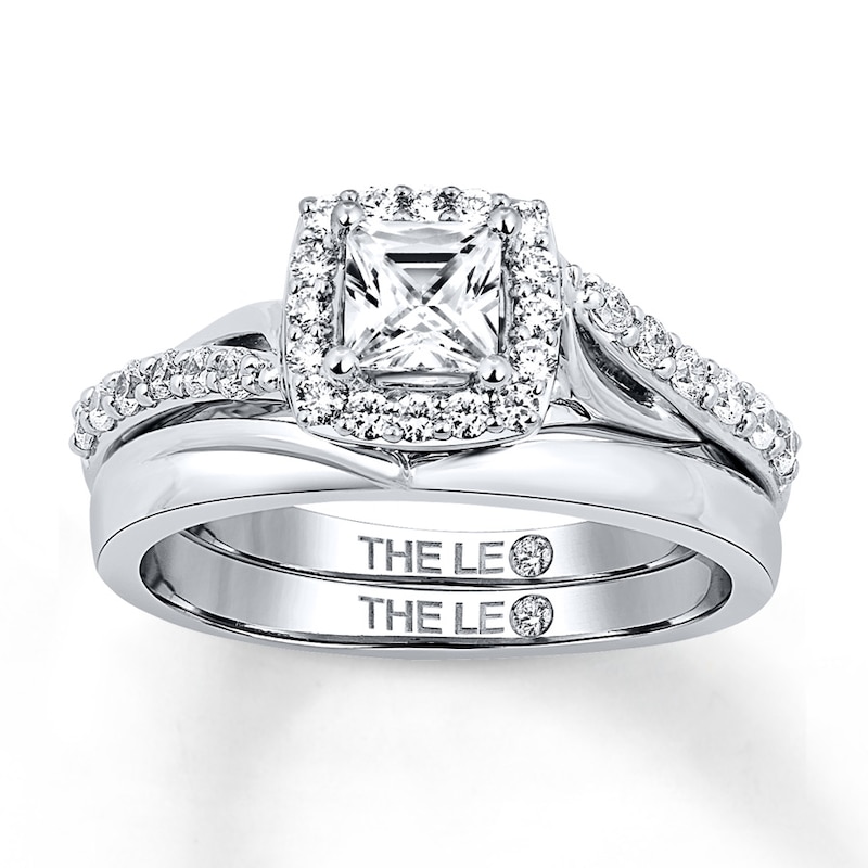 Main Image 1 of Previously Owned Leo Diamond Bridal Set 7/8 ct tw Princess & Round-cut 14K White Gold - Size 5