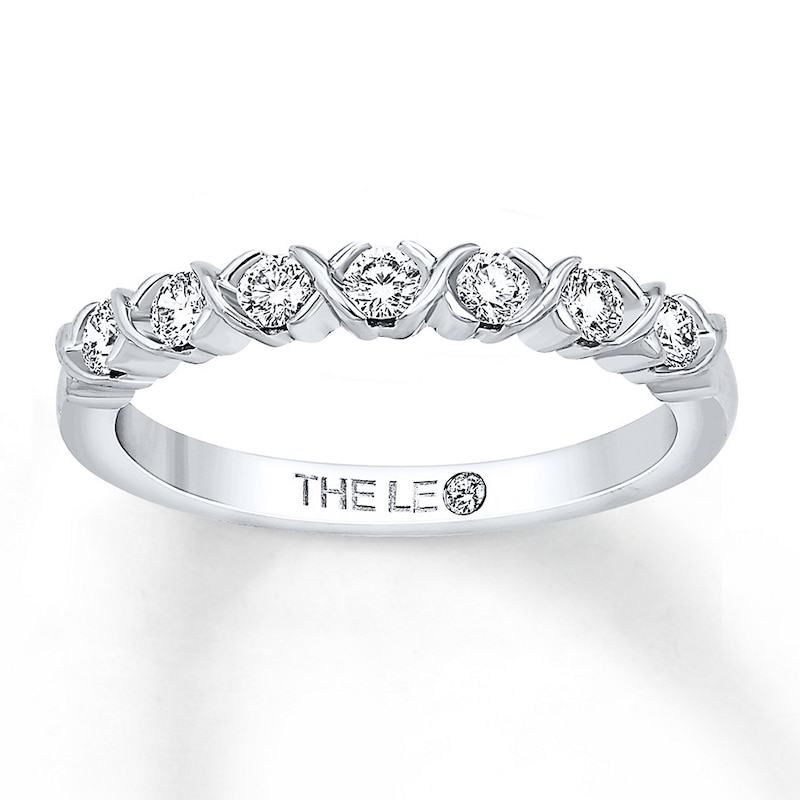 Main Image 1 of Previously Owned THE LEO Diamond Ring 1/3 ct tw 14K White Gold