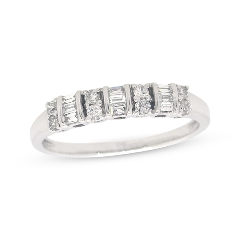 Main Image 1 of Previously Owned Round & Baguette-Cut Anniversary Band 1/4 ct tw Diamonds 10K White Gold