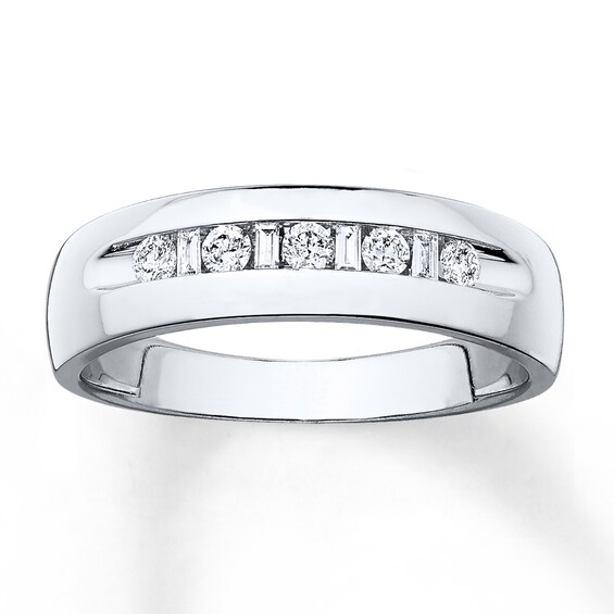 Previously Owned Men's Diamond Wedding Band 1/4 ct tw Round-cut 10K White Gold