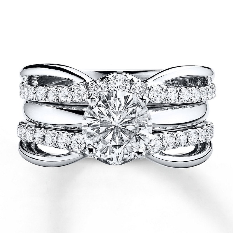Main Image 4 of Previously Owned THE LEO Diamond Ring 3/4 ct tw 14K White Gold