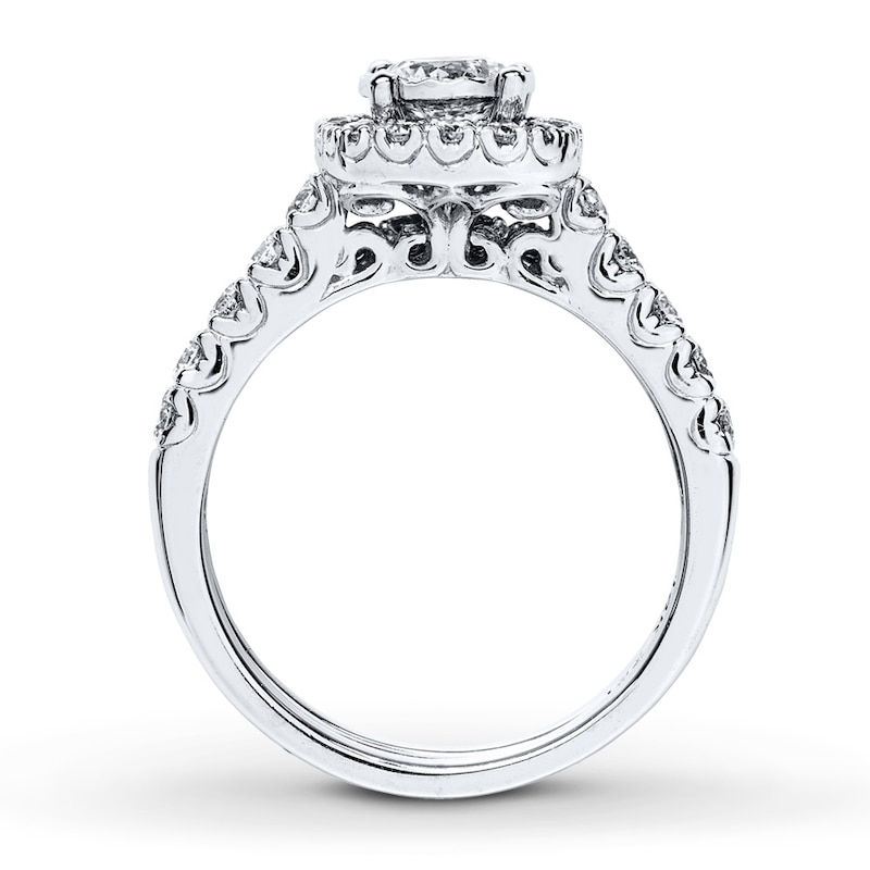 Main Image 2 of Previously Owned Diamond Bridal Set 1-5/8 ct tw Round-cut 14K White Gold