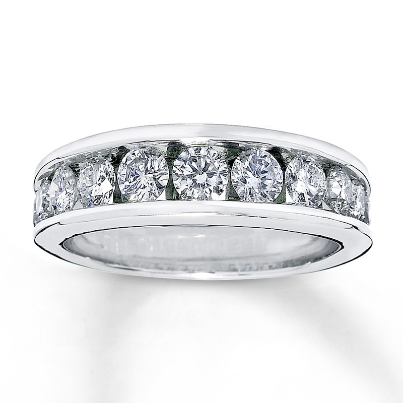 Main Image 1 of Previously Owned Diamond Wedding Band 1-1/5 ct tw Round-cut 14K White Gold Size 9