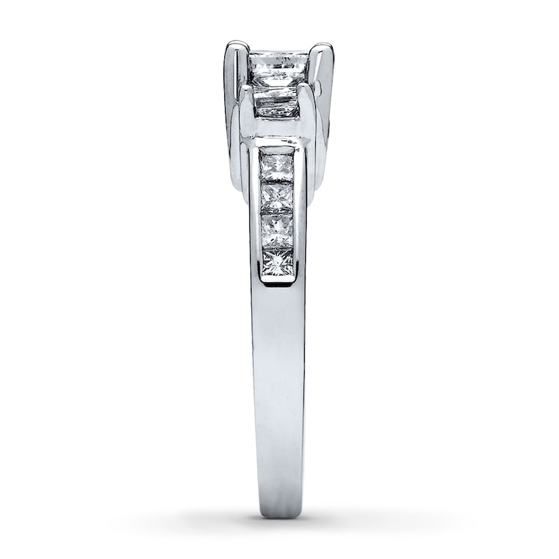 Main Image 3 of Previously Owned 3-Stone Diamond Ring 1-1/2 ct tw Princess-cut 14K White Gold - Size 10