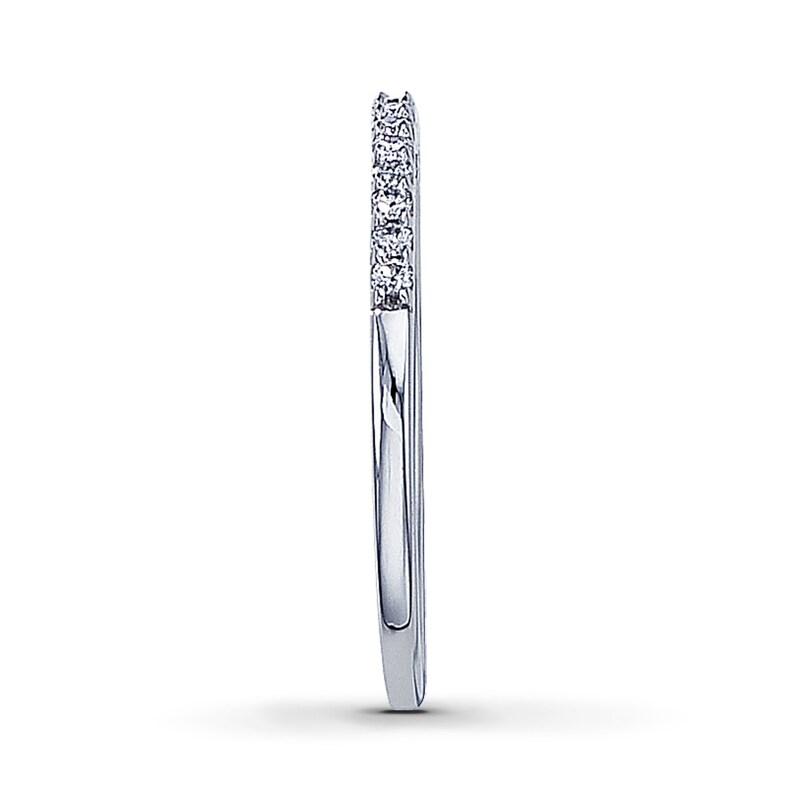 Main Image 3 of Previously Owned Diamond Wedding Band 1/6 ct tw Round-cut 14K White Gold - Size 4.25