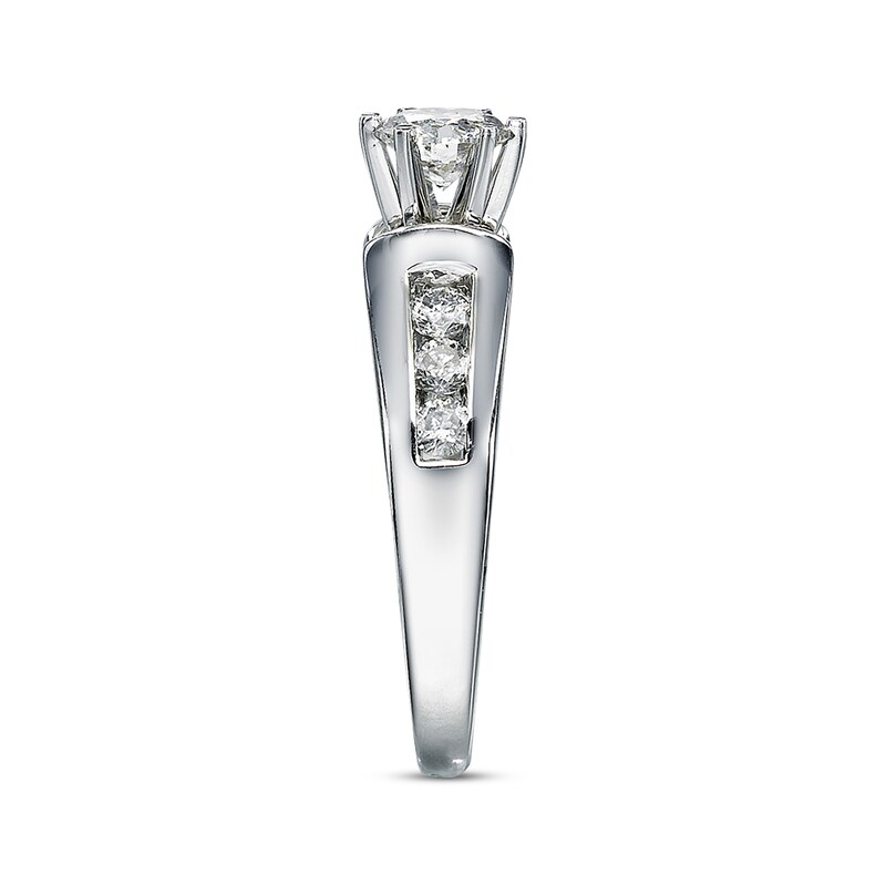 Previously Owned Diamond Engagement Ring 1 ct tw Round-cut 14K White Gold