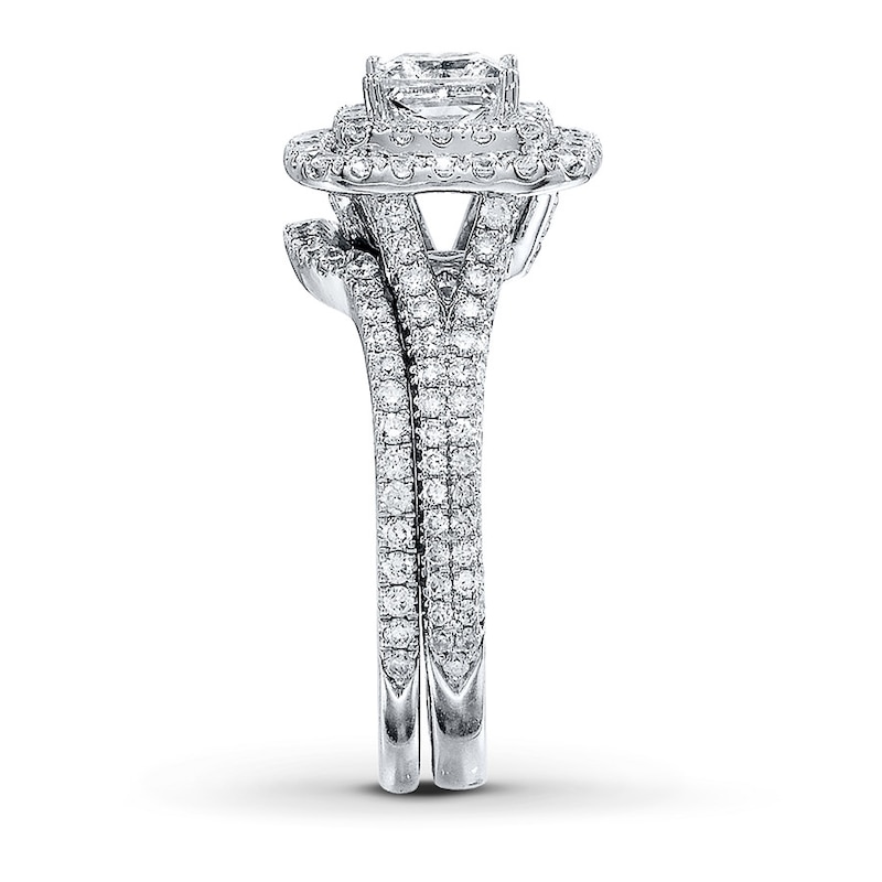 Main Image 3 of Previously Owned Neil Lane Bridal Set 2-1/4 ct tw Diamonds 14K White Gold