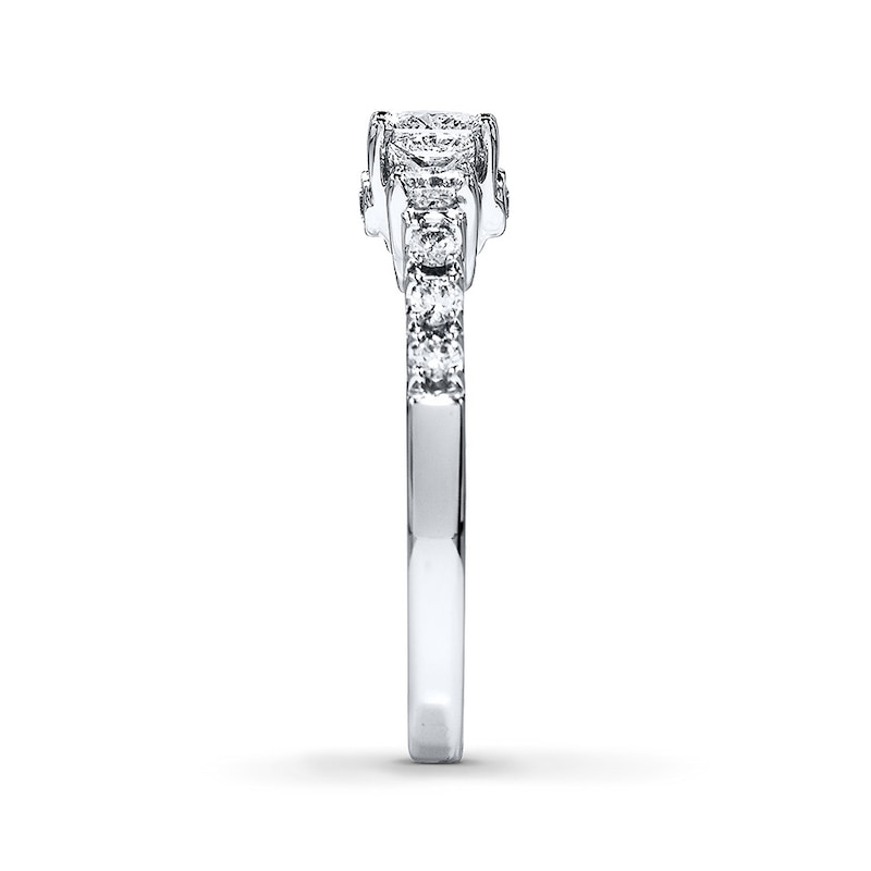 Previously Owned THE LEO Diamond Ring 7/8 ct tw Princess & Round-cut 14K White Gold