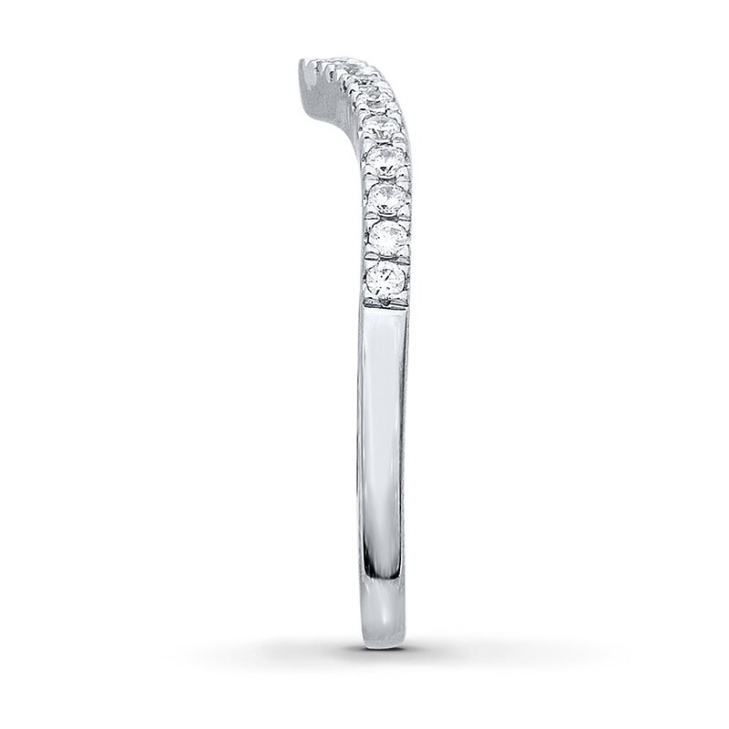 Main Image 3 of Previously Owned Diamond Band 1/6 ct tw Round-cut 14K White Gold