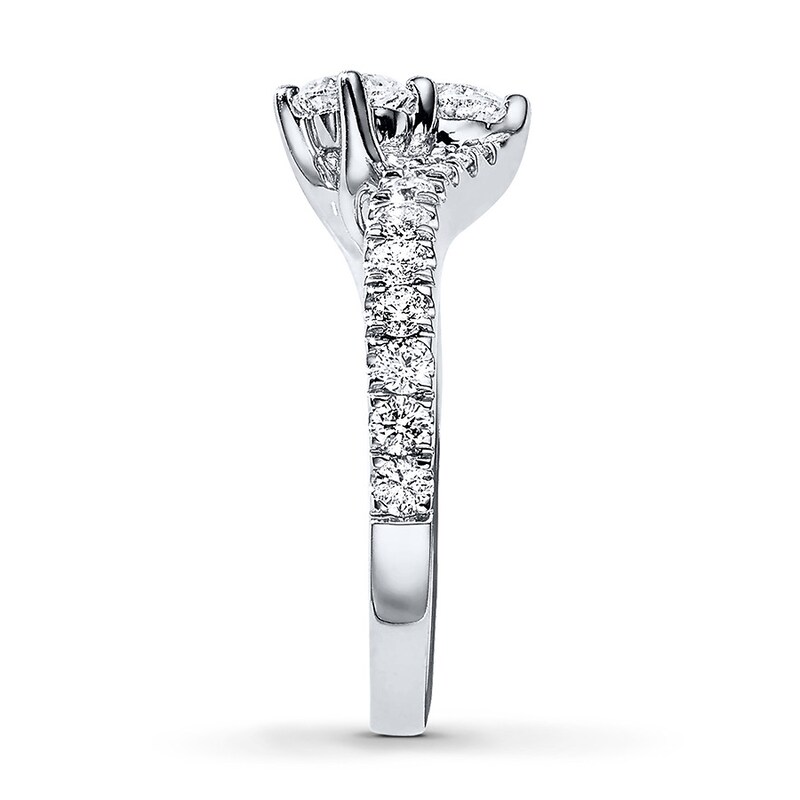 Main Image 3 of Previously Owned Ever Us Anniversary Ring 1-1/2 ct tw Round-cut Diamonds 14K White Gold