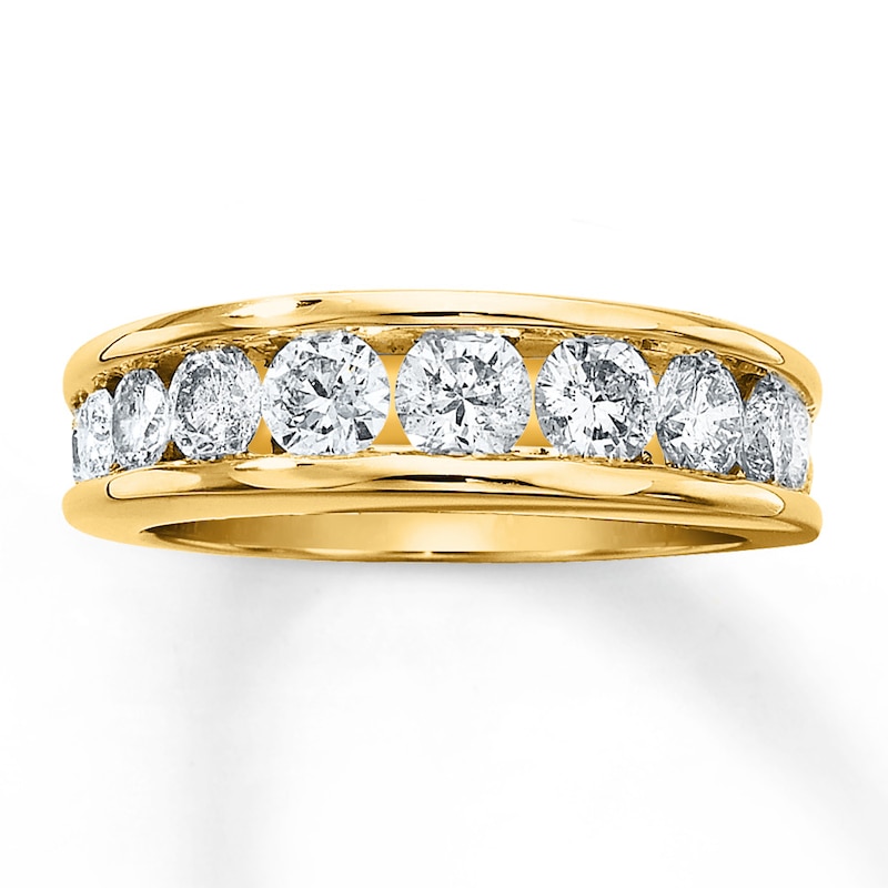 Main Image 1 of Previously Owned Diamond Wedding Band 1-1/2 ct tw Round-cut 14K Yellow Gold Size 5.75