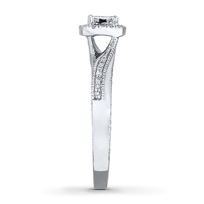 Previously Owned Diamond Ring 1/6 ct tw Princess & Round-cut Sterling Silver