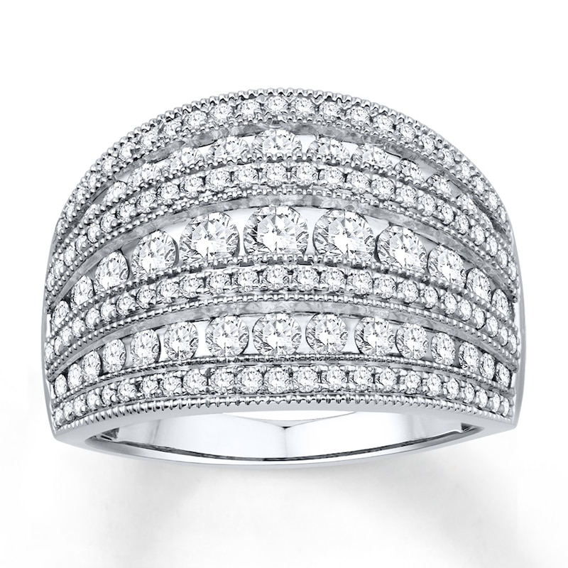 Main Image 1 of Previously Owned Diamond Ring 1-1/2 ct tw Round-cut 10K White Gold - Size 8