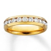 Thumbnail Image 1 of Previously Owned Diamond Anniversary Ring 1 ct tw Round-cut 14K Yellow Gold Size 9