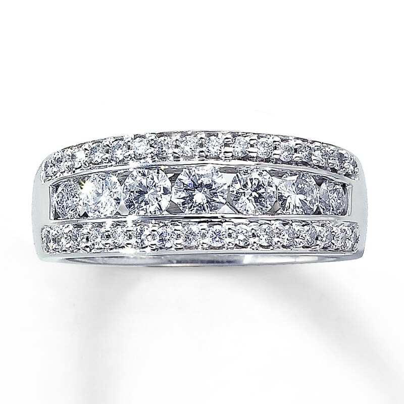 Main Image 1 of Previously Owned Diamond Anniversary Ring 1 ct tw Round-Cut 14K White Gold - Size 10.25