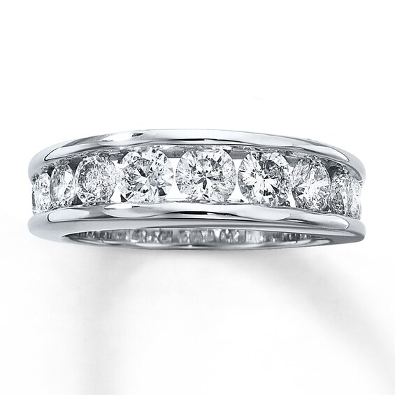 Previously Owned Diamond Wedding Band 1-1/2 ct tw Round-cut 14K White Gold Size