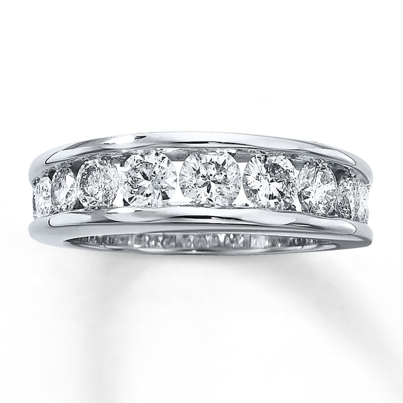 Main Image 1 of Previously Owned Diamond Wedding Band 1-1/2 ct tw Round-cut 14K White Gold Size 5
