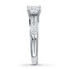 Previously Owned Diamond Engagement Ring 1/4 ct tw Round-cut 10K White Gold