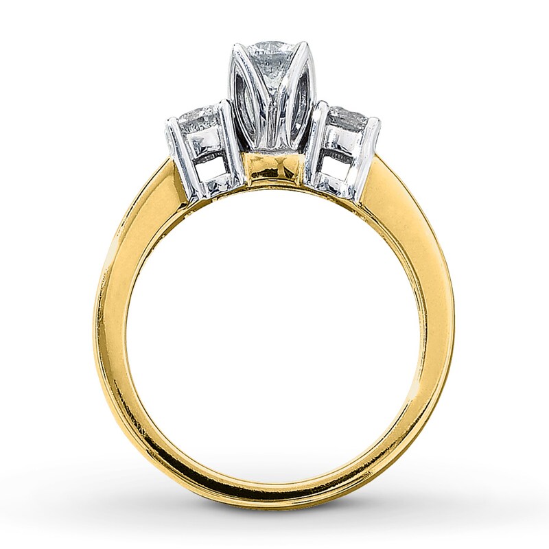 Main Image 2 of Previously Owned Three-Stone Diamond Engagement Ring 1 ct tw Round-cut 14K Yellow Gold - Size 10.25
