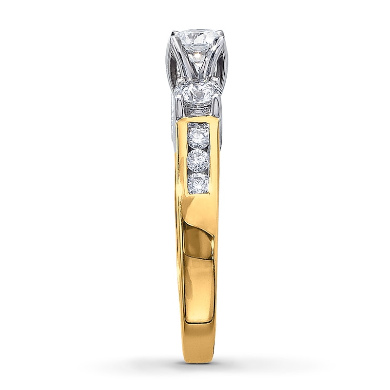 Main Image 3 of Previously Owned Three-Stone Diamond Engagement Ring 1 ct tw Round-cut 14K Yellow Gold - Size 10.25